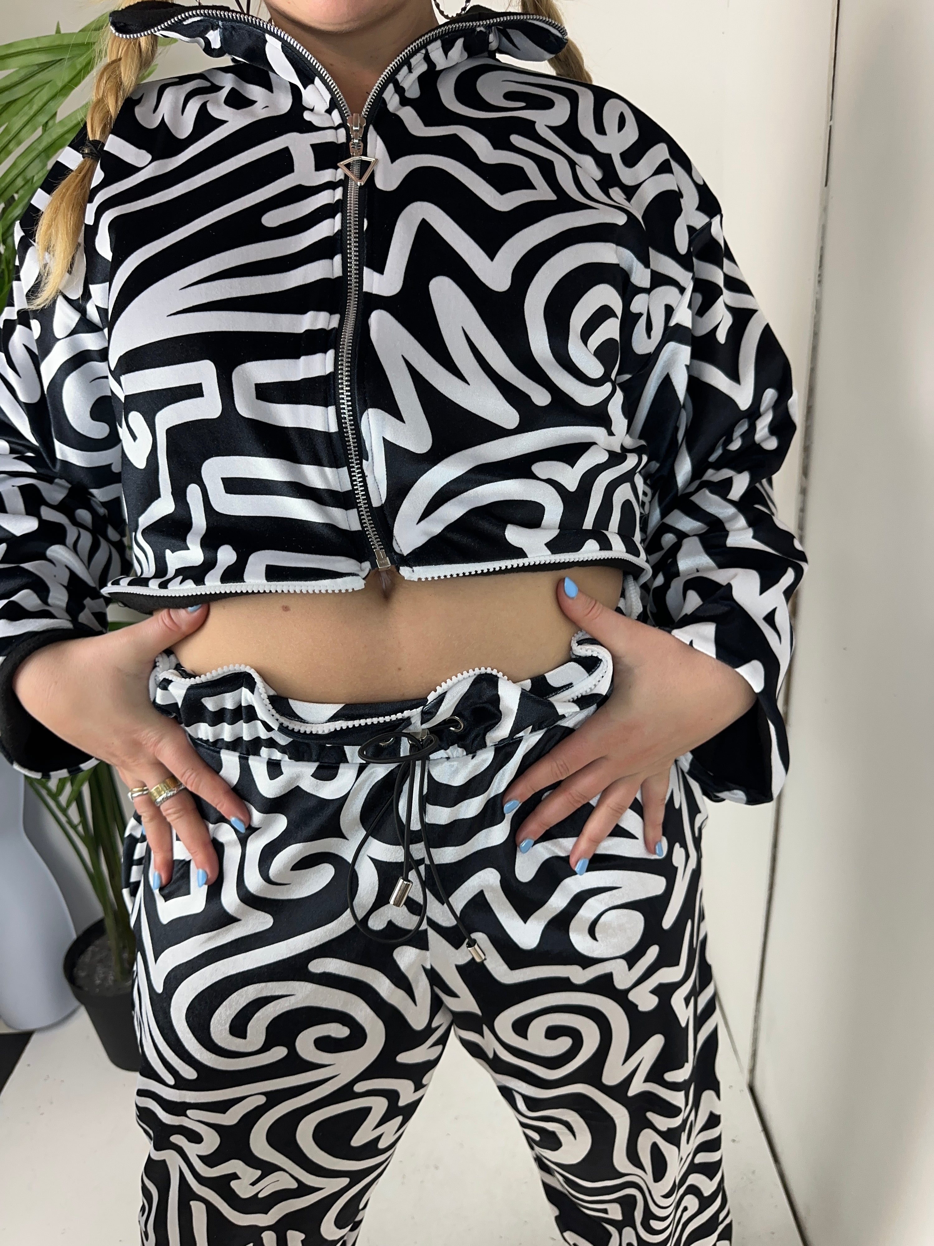 3 in 1 Abstract Velvet Tracksuit