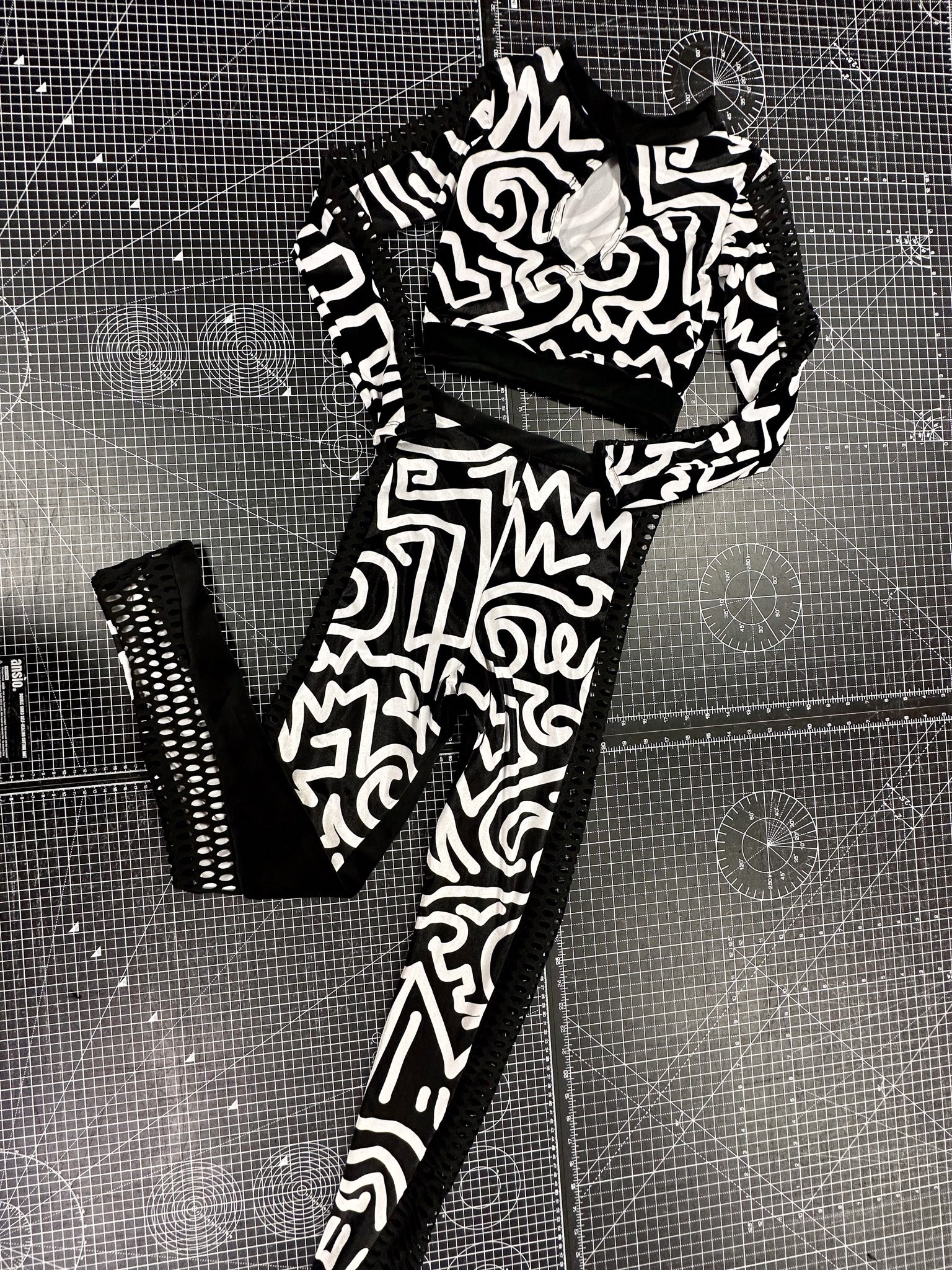 Bellisa X Abstract Velvet Fishnet Leggings