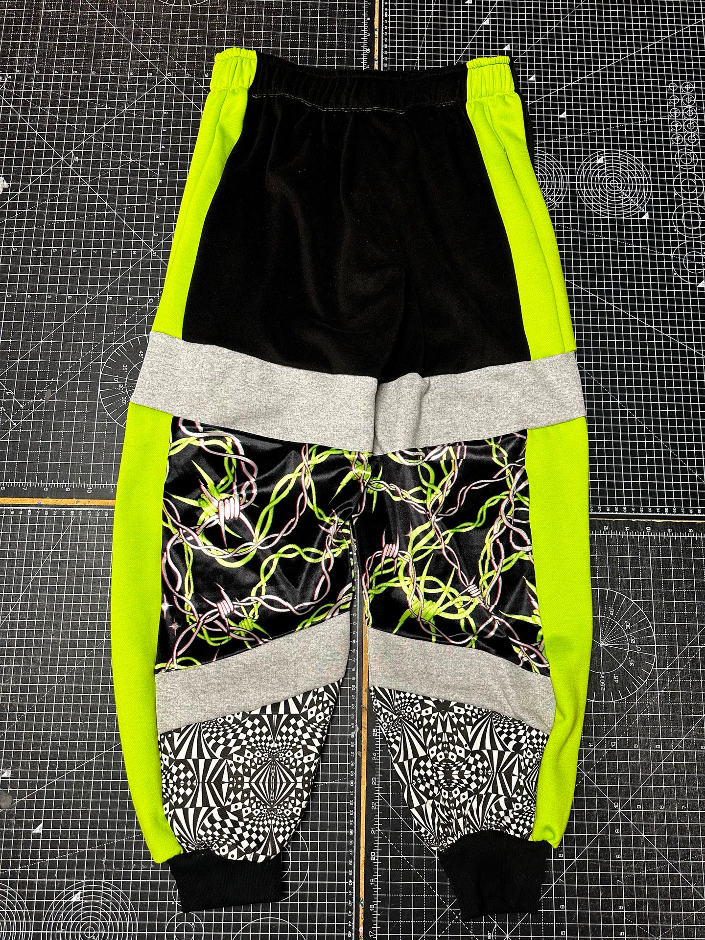 Grey X Hiccup Barbed Wire Tracksuit Bottoms (M)