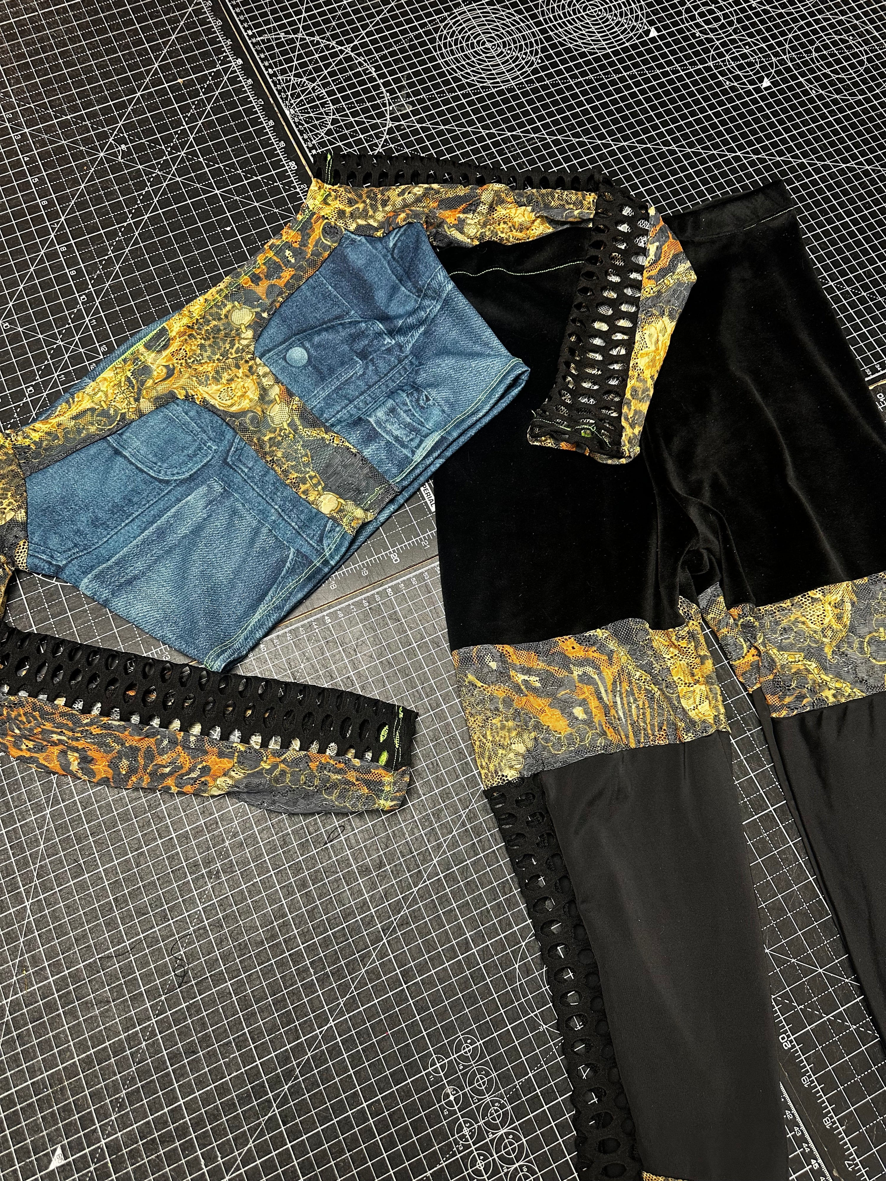 Black Velour X Leopard Lace Panelled Leggings (L)